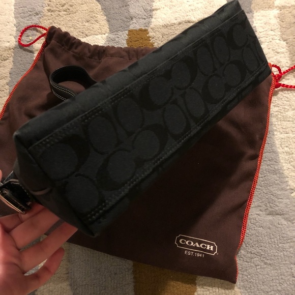 Coach black purse - Picture 5 of 5